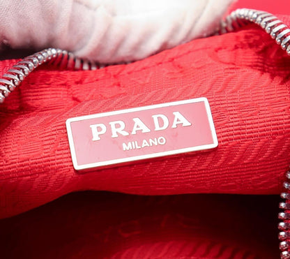 PRADA RE-EDITION 2005 IN RE-NYLON RED