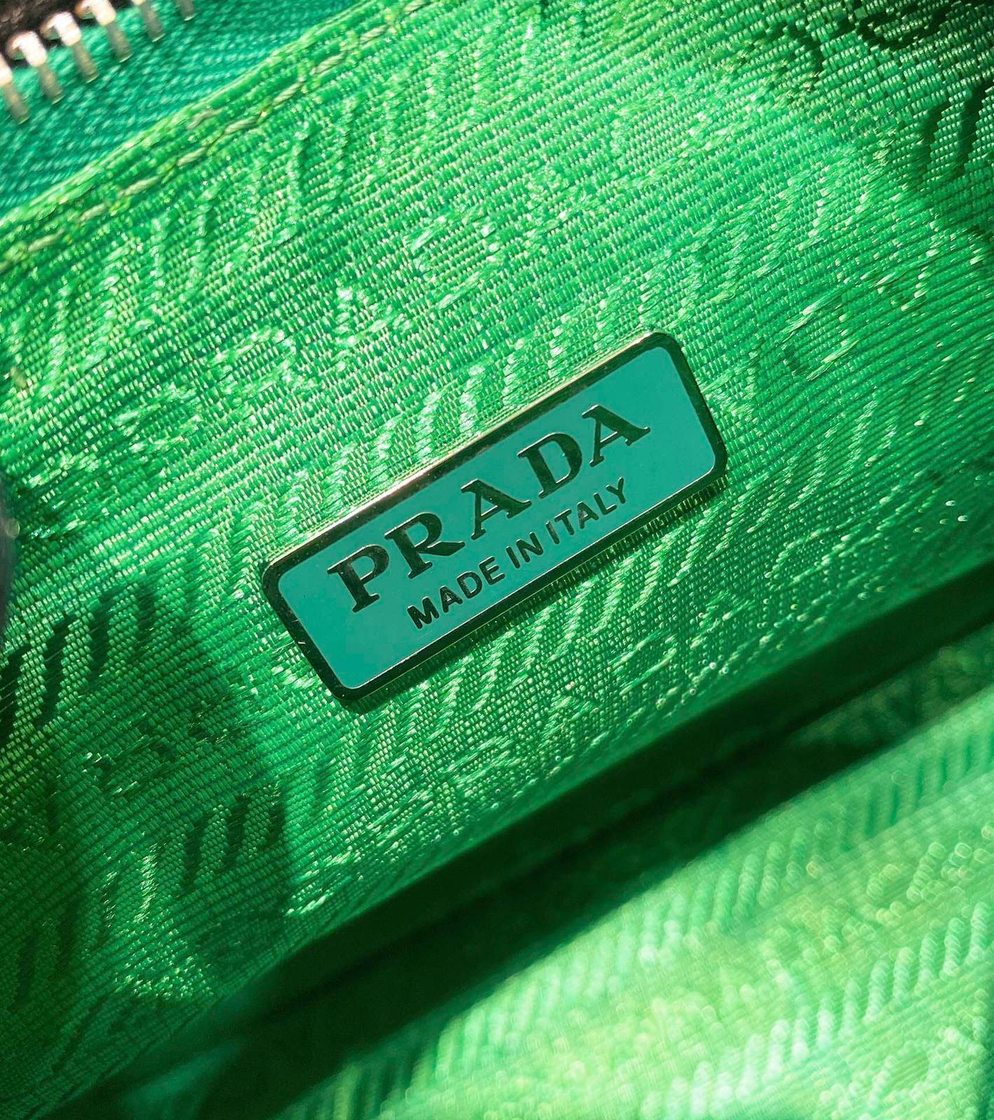 PRADA RE-EDITION 2005 IN RE-NYLON GREEN